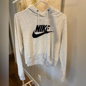 Nike Gray Cropped Long Sleeve Hoodie